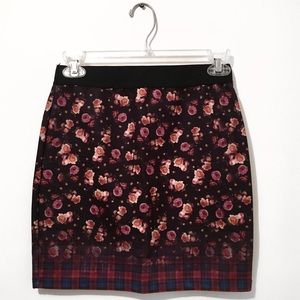 Zara Black Floral & Plaid Stretch Mini Skirt – Size Medium